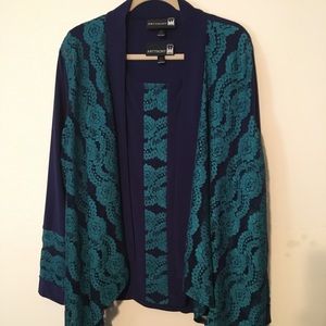 Antthony Twin Set with Lace Detail